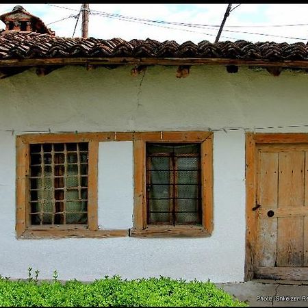 Bed and Breakfast Bujtina Zhaveli Gjakova Exteriér fotografie